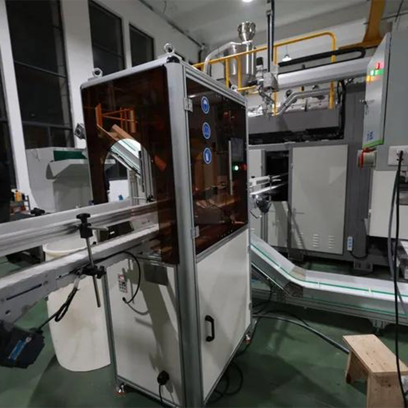 BM02D/05D/12D/20D Double Station Blow Molding Machine